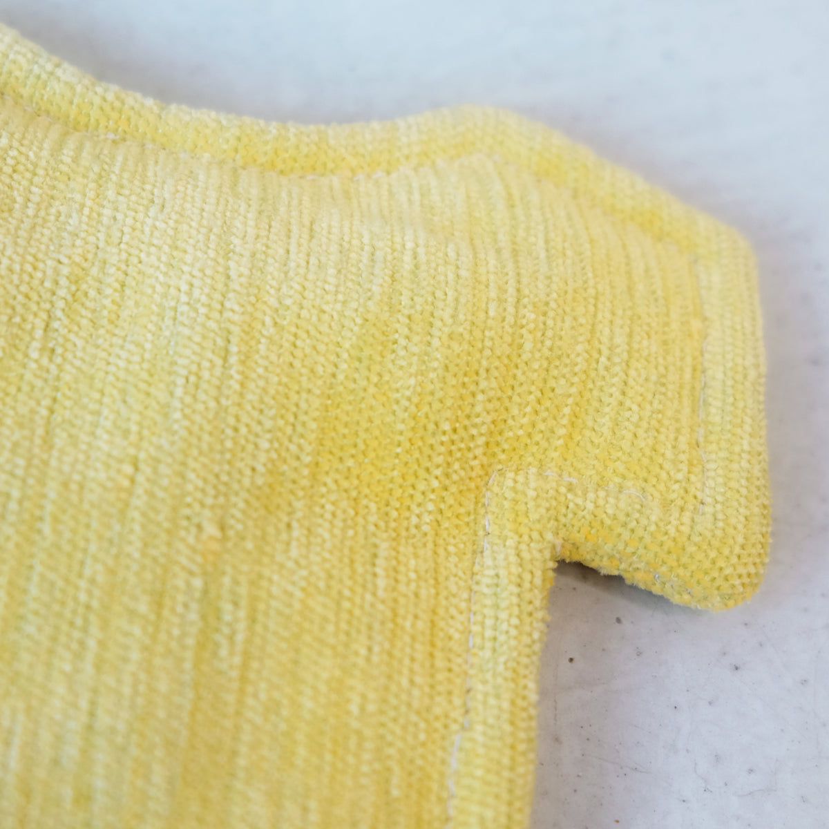 PLAY 11 Decke Tiny | Chenille Gelb